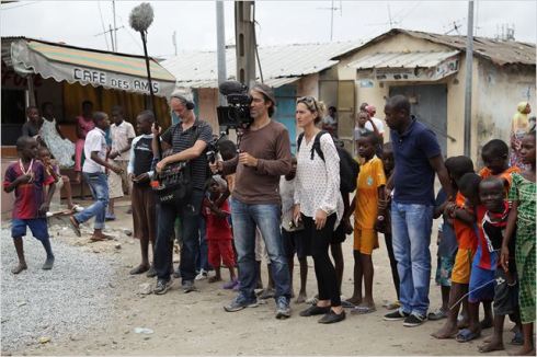 214908.jpg-r_640_600-b_1_D6D6D6-f_jpg-q_x-xxyxx