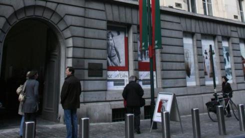 Bruxelles_rue_des_Minimes_21_0