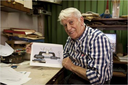 248579.jpg-r_640_600-b_1_D6D6D6-f_jpg-q_x-xxyxx